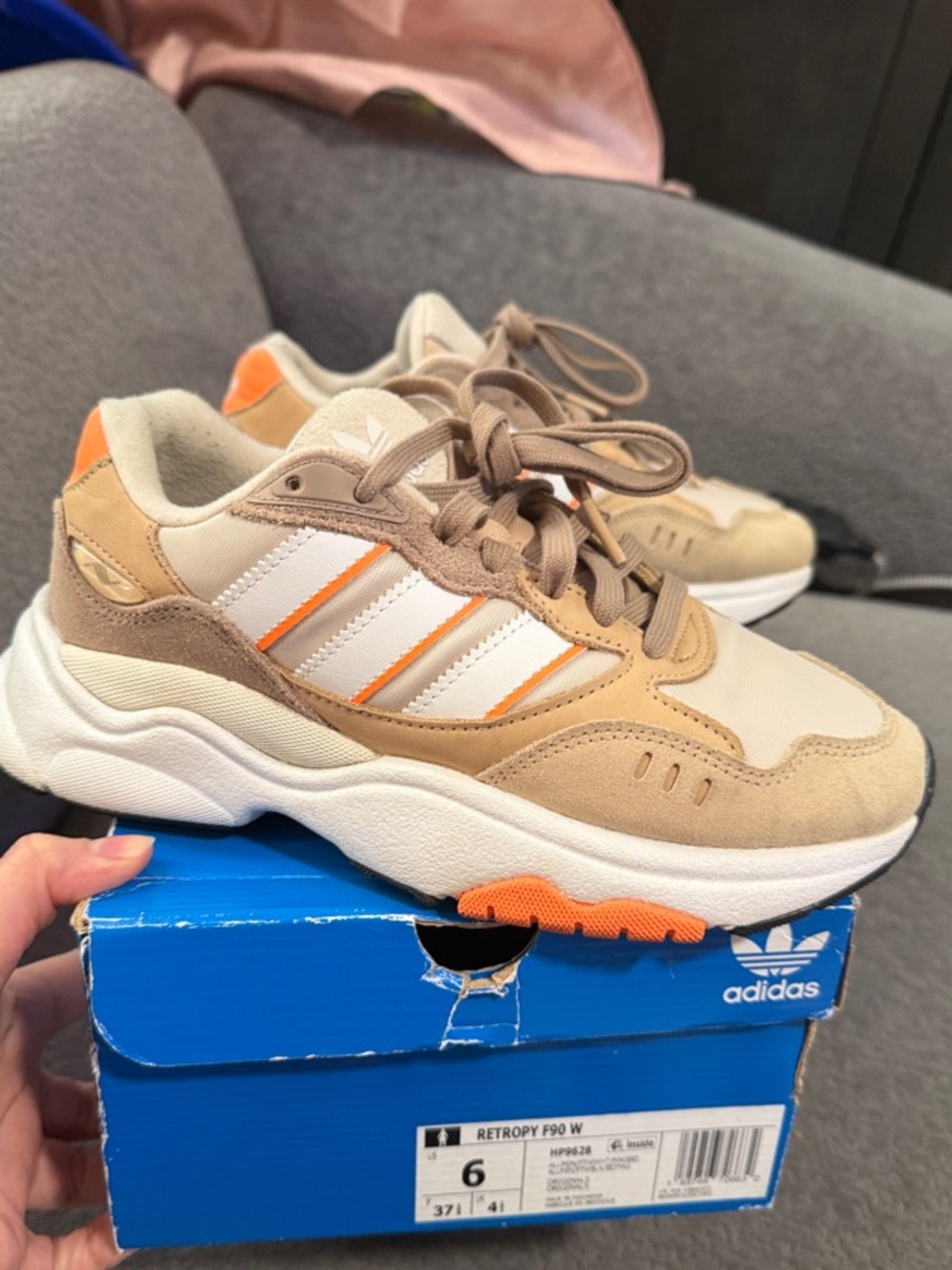 Adidas women Retropy F90 W Beige & Orange Sneakers 6